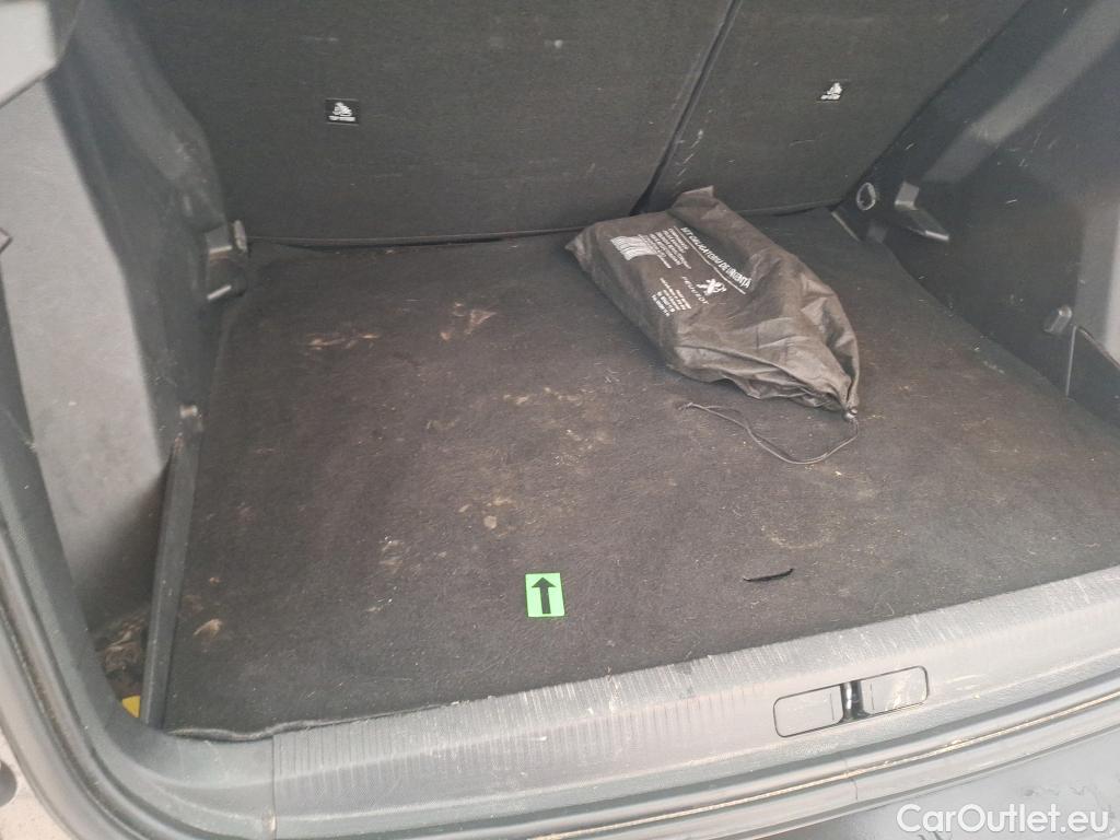  Peugeot  2008 1.2 PureTech 130CP Active Auto STT #29