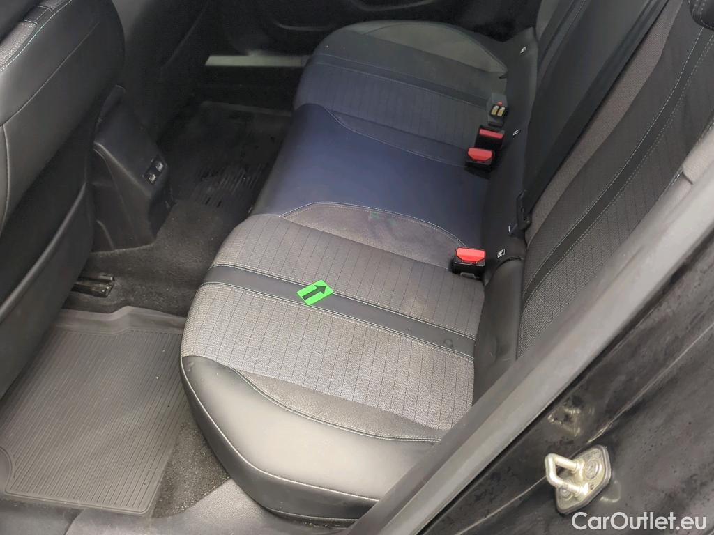  Peugeot  2008 1.5 BlueHDi 100CP Allure STT #25