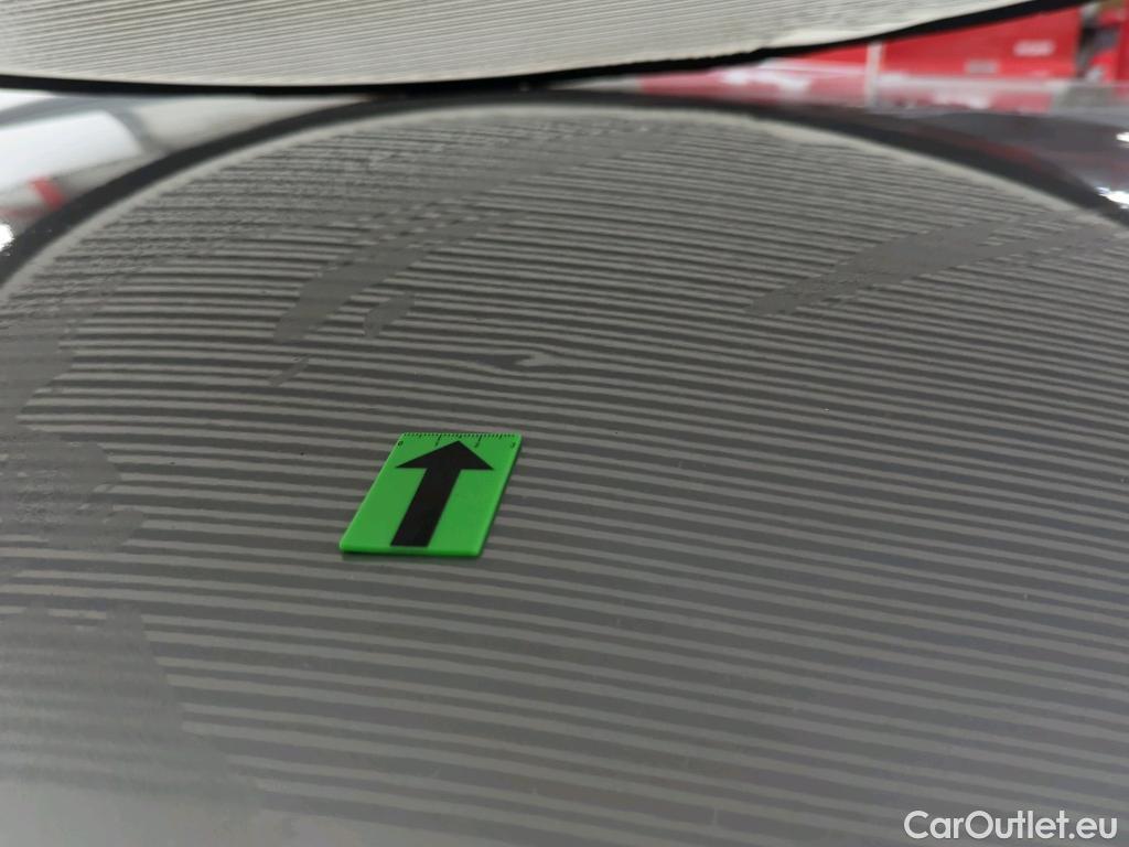  Ford  Kuga 2.5 Duratec FHEV 190CP Vignale CVT AWD #2