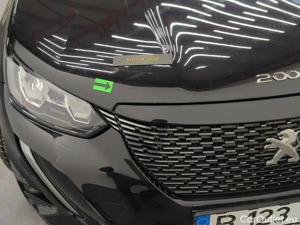  Peugeot  2008 1.5 BlueHDi 100CP Allure STT #3