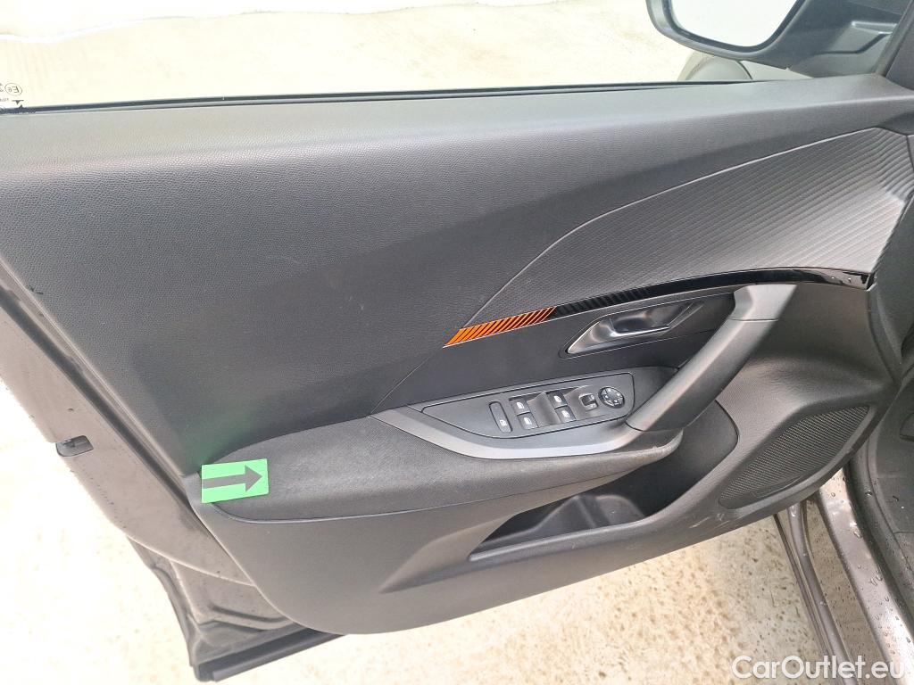  Peugeot  2008 1.2 PureTech 130CP Active Auto STT #37