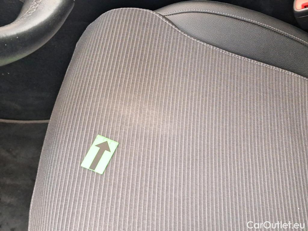  Mercedes  GLC  200 4MATIC #18