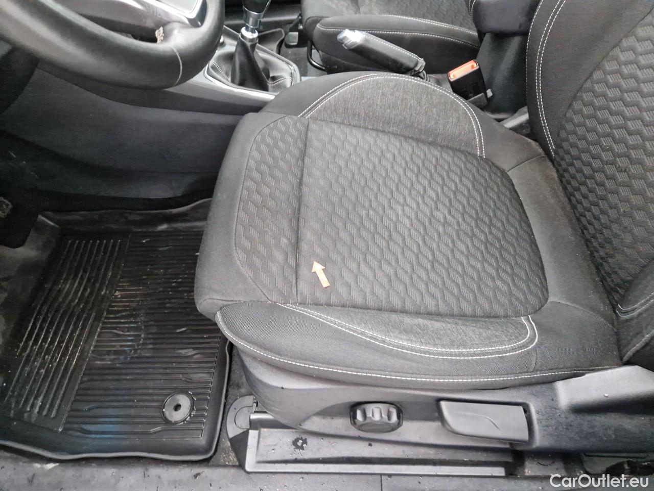  Ford  Puma 1.0 EcoBoost mHEV 125CP Titanium #32