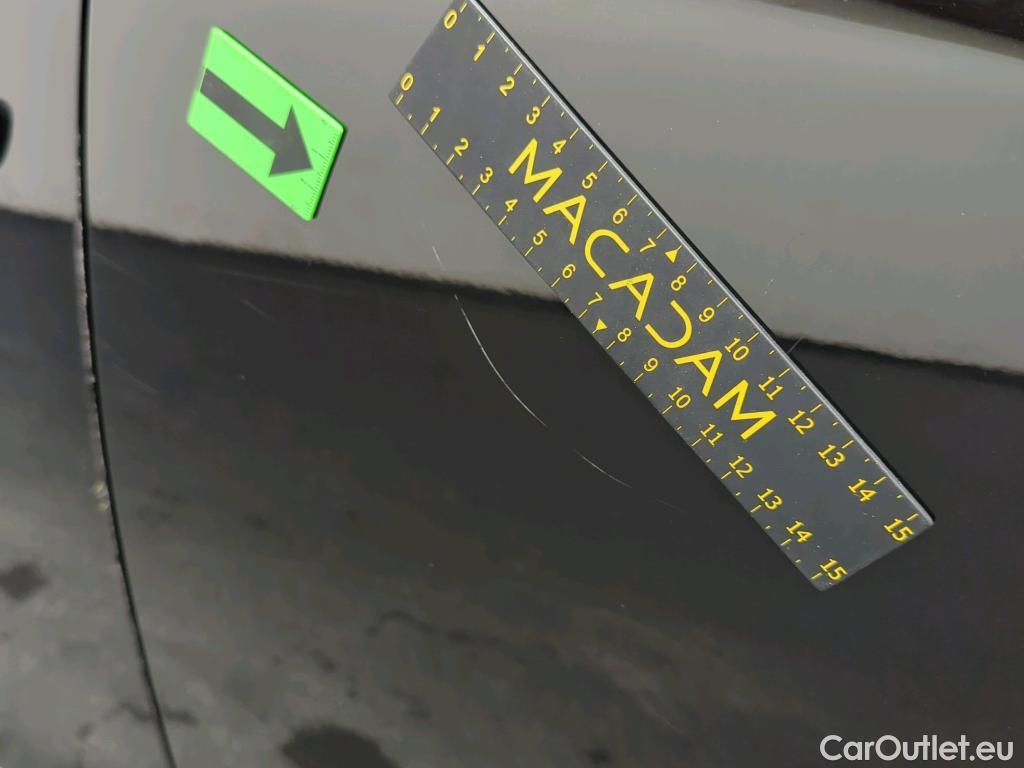  Peugeot  2008 1.5 BlueHDi 100CP Allure STT #18