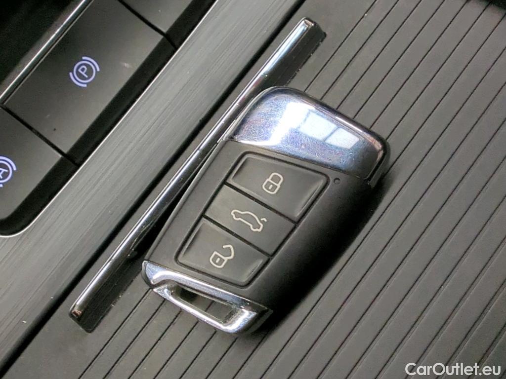  Skoda  Superb 2.0 TDI 150CP Ambition DSG #10