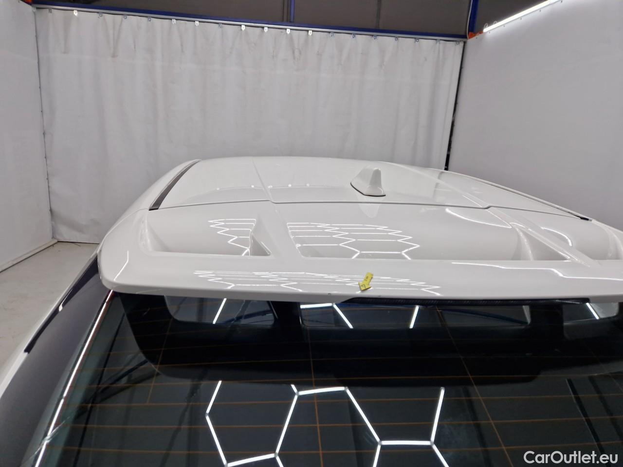  Toyota  C-HR 1.8 HSD C-enter #17