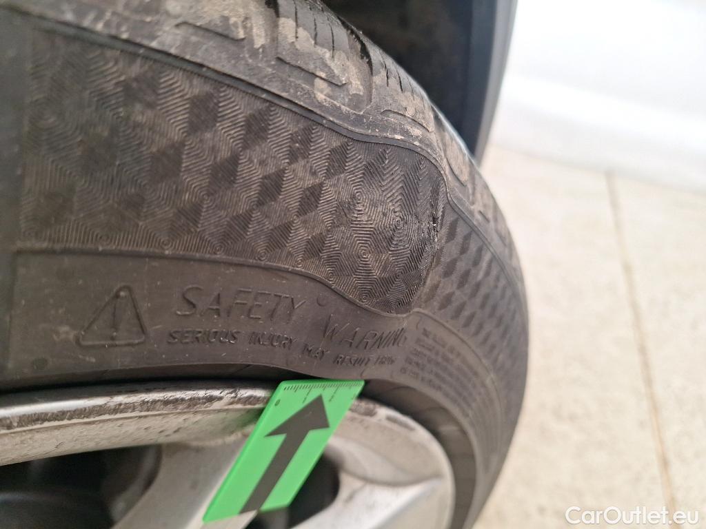  Skoda  Superb 2.0 TSI 280CP Scout Combi DSG 4x4 #10