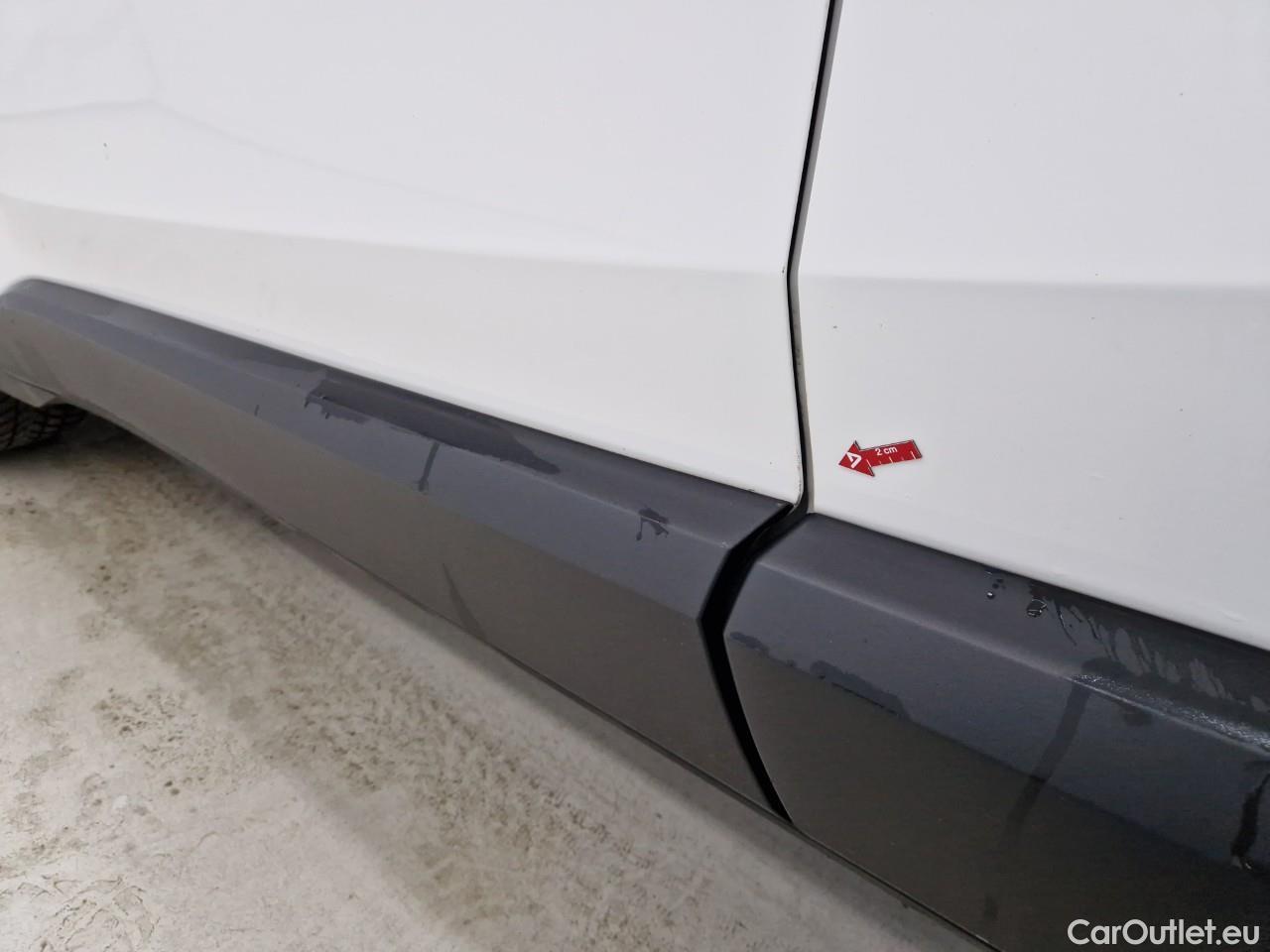  Toyota  C-HR 1.8 HSD C-enter #3