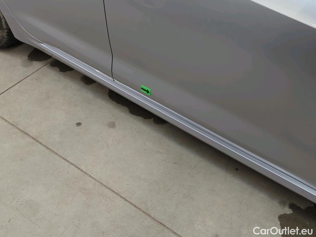  Toyota  Corolla 1.8 Hybrid Dynamic HSD E-CVT #13