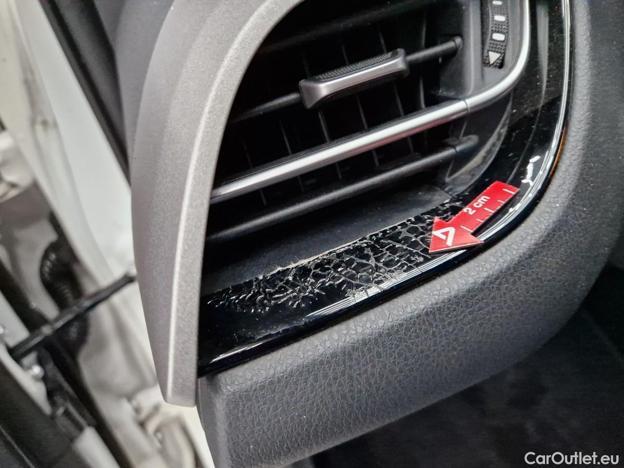  Toyota  C-HR 1.8 HSD C-enter #24