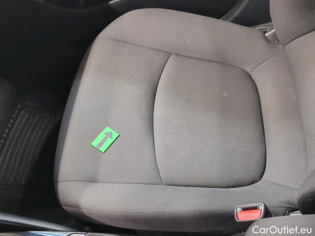  Toyota  Corolla 1.8 Hybrid Dynamic HSD E-CVT #27