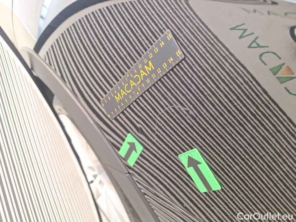  Skoda  Superb 2.0 TSI 280CP Scout Combi DSG 4x4 #6