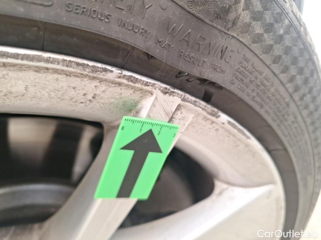  Skoda  Superb 2.0 TSI 280CP Scout Combi DSG 4x4 #16