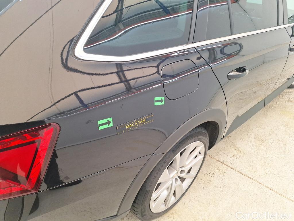  Skoda  Superb 2.0 TSI 280CP Scout Combi DSG 4x4 #7