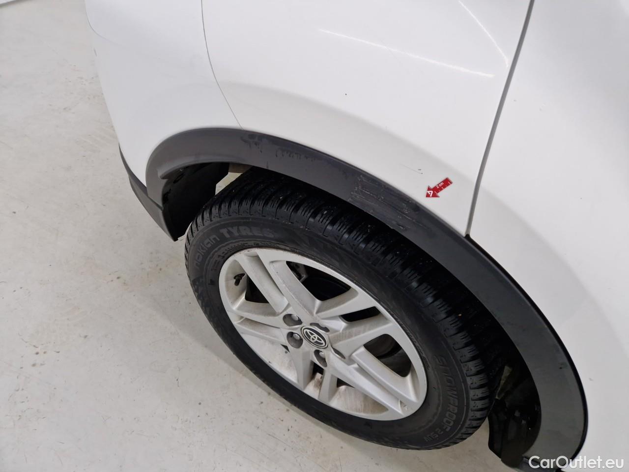  Toyota  C-HR 1.8 HSD C-enter #16