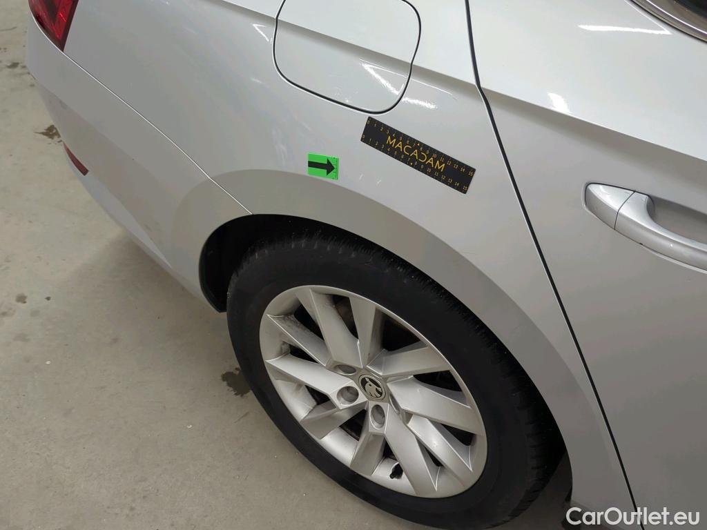  Skoda  Superb 2.0 TDI 150CP Ambition DSG #13
