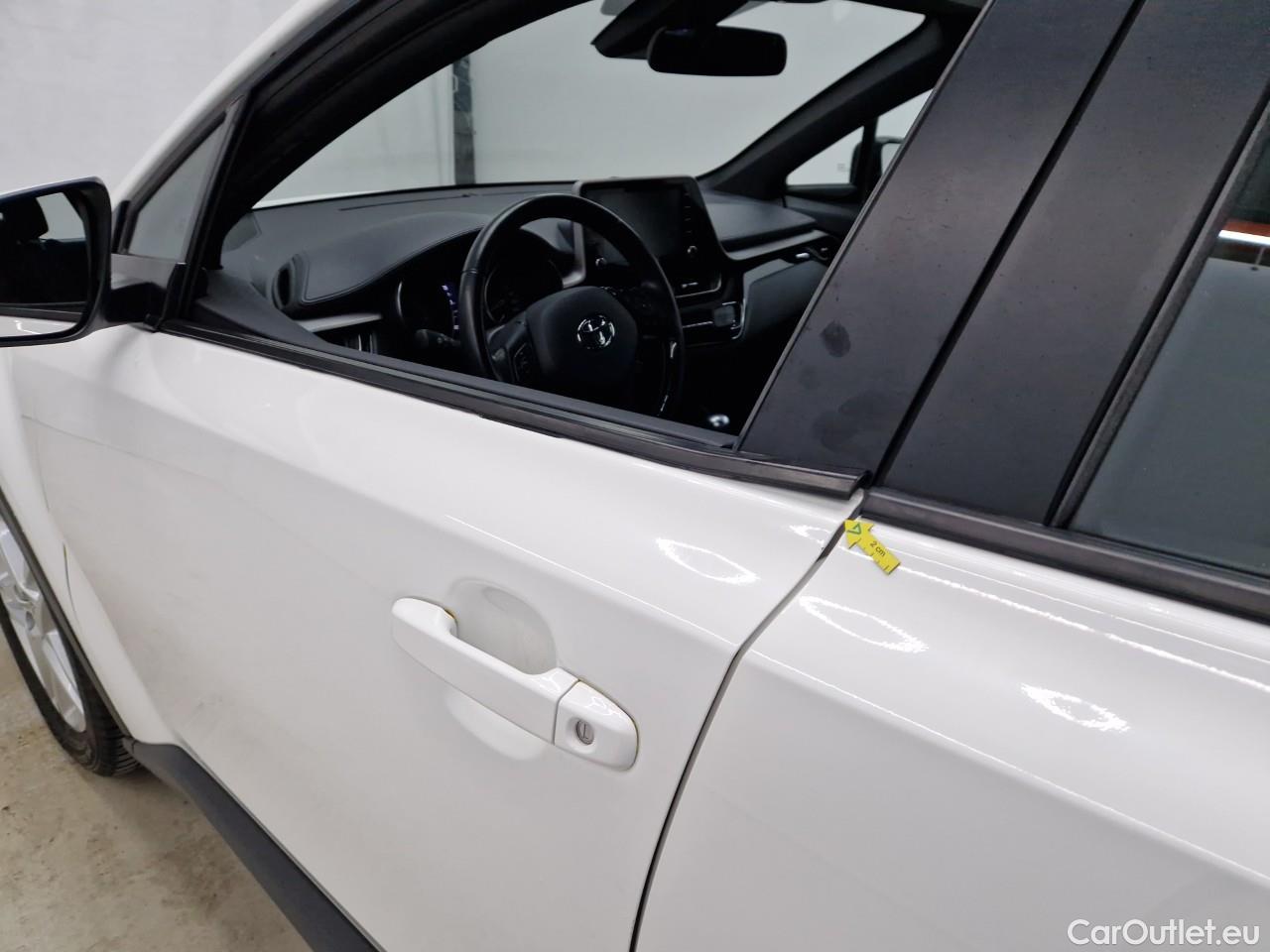  Toyota  C-HR 1.8 HSD C-enter #2