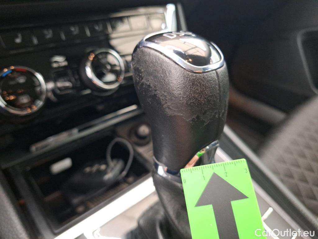  Skoda  Superb 2.0 TDI 150CP Ambition Combi DSG #32