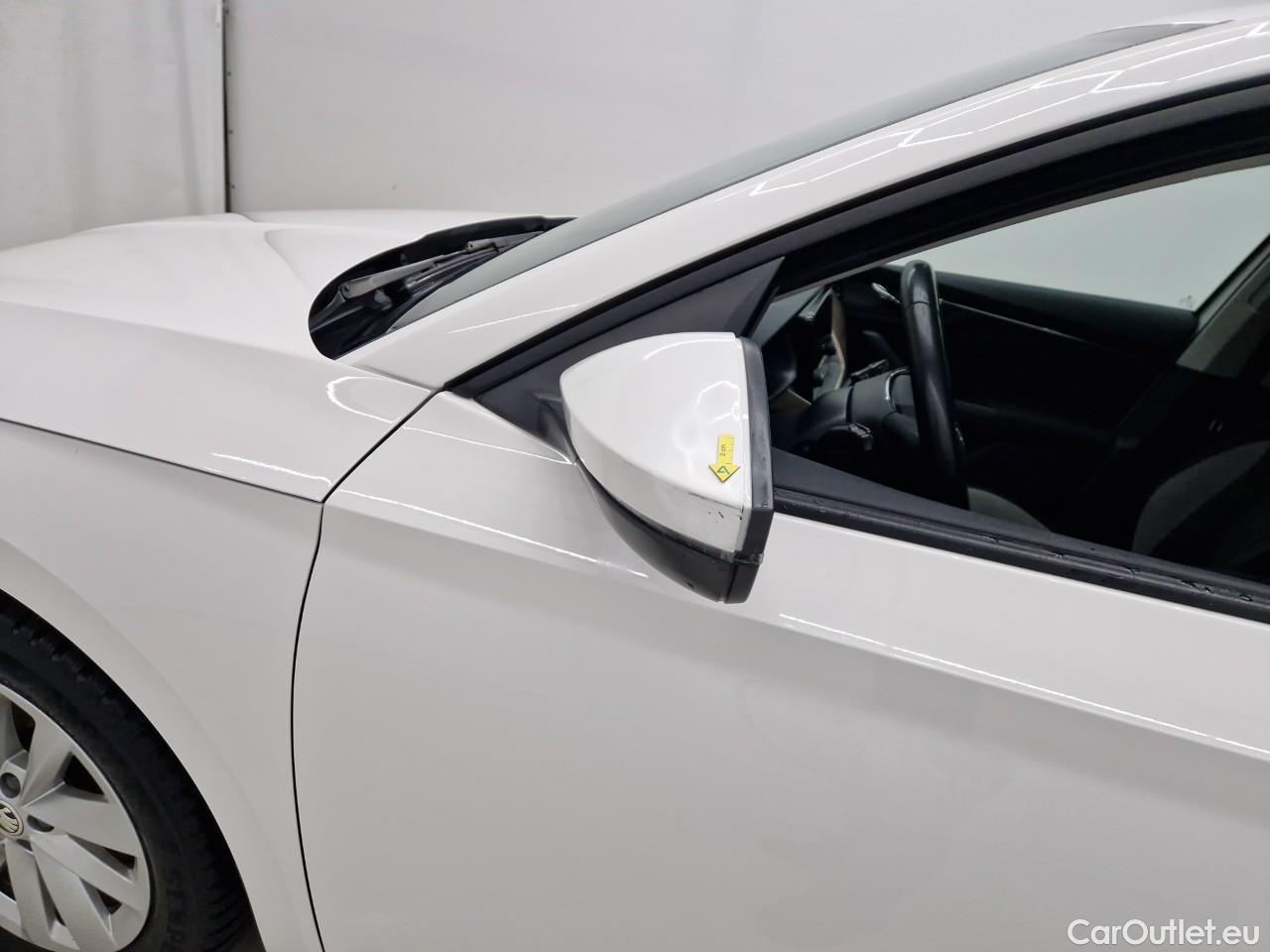  Skoda  Scala 1.0 TSI Style #4