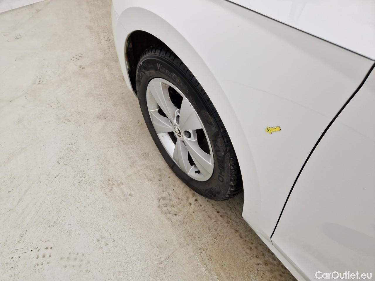  Skoda  Octavia 2.0 TDI 115CP Ambition #4