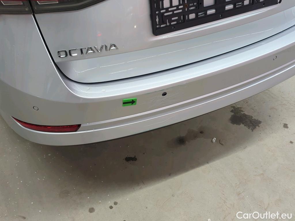  Skoda  Octavia 1.5 TSI MHEV Style Combi DSG #3