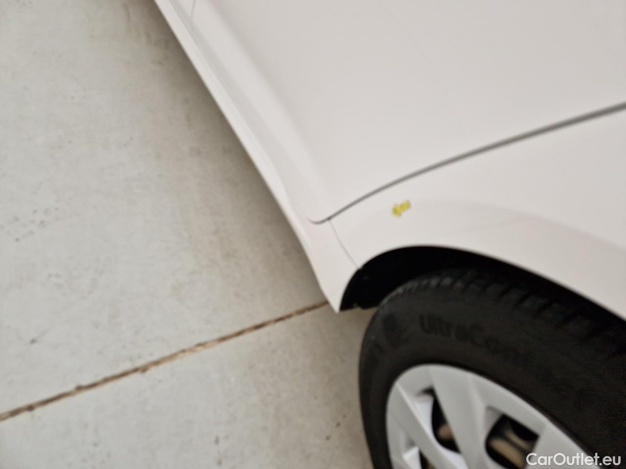  Toyota  Corolla 1.8 Hybrid Business HSD E-CVT #29