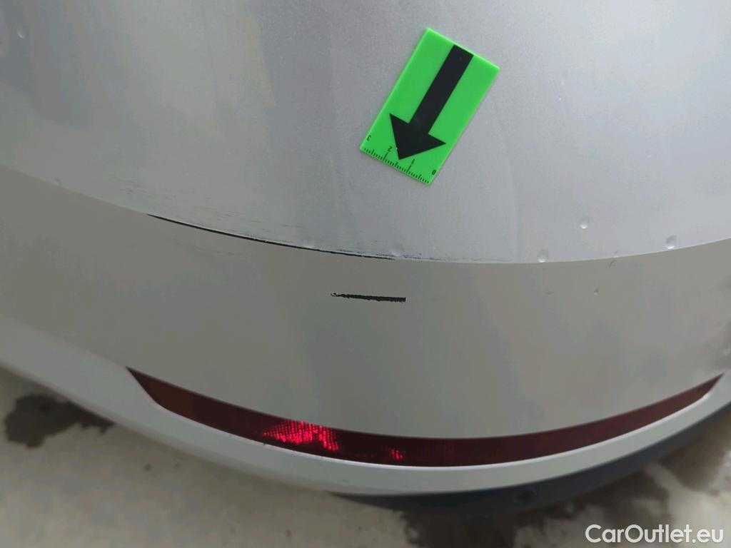  Skoda  Superb 2.0 TDI 150CP Ambition DSG #8