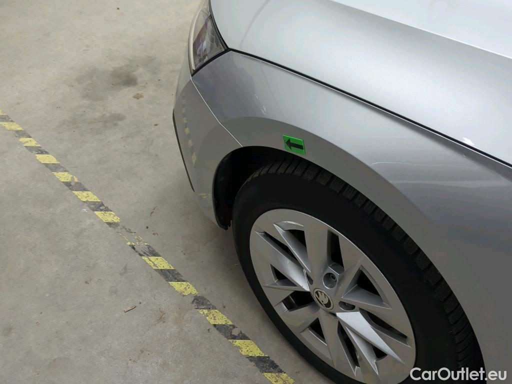  Skoda  Octavia 1.5 TSI MHEV Style Combi DSG #11