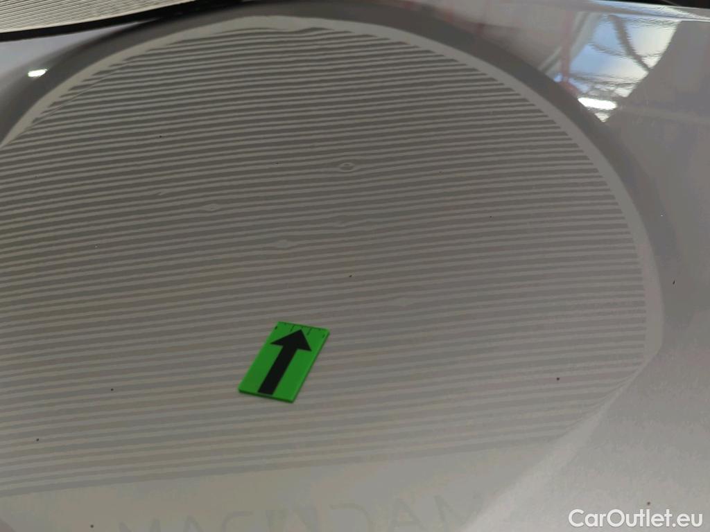  Toyota  Corolla 1.8 Hybrid Dynamic HSD E-CVT #2