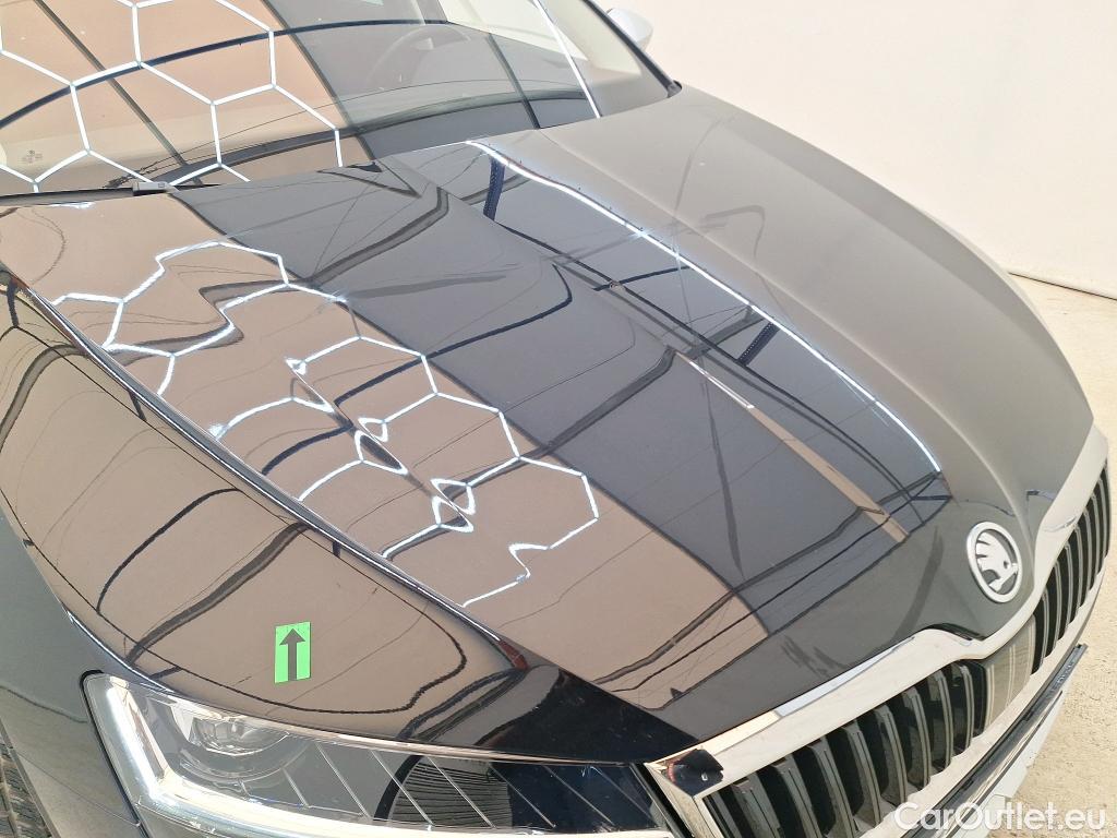  Skoda  Superb 2.0 TSI 280CP Scout Combi DSG 4x4 #27