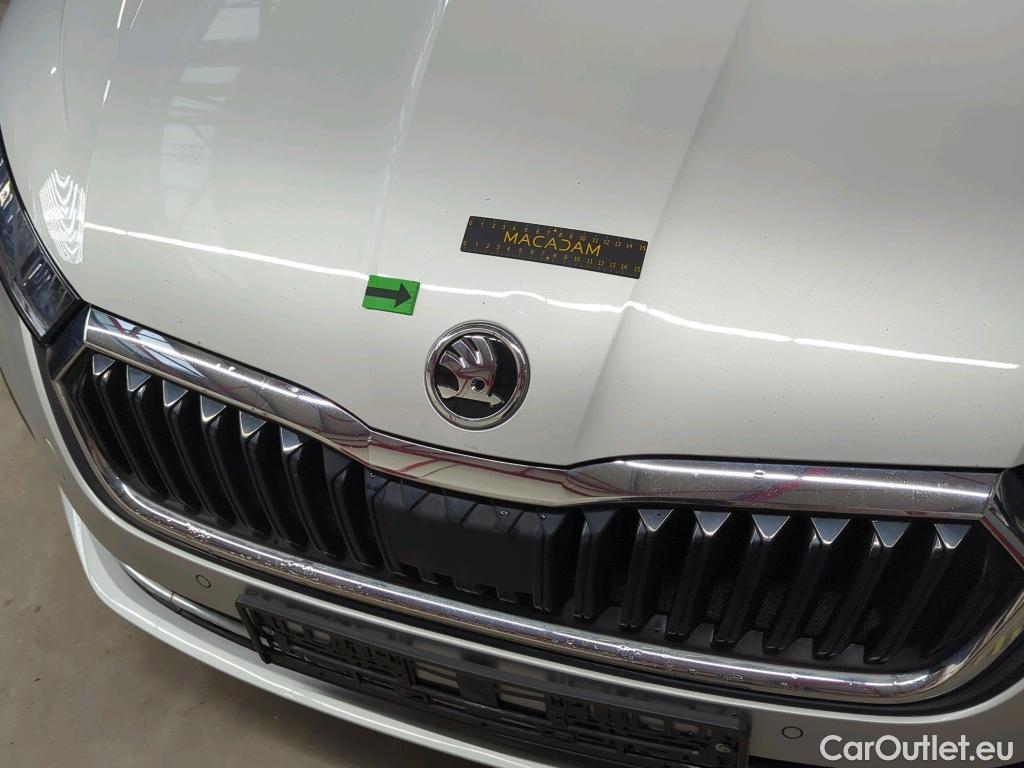  Skoda  Octavia 1.5 TSI MHEV Style Combi DSG #1