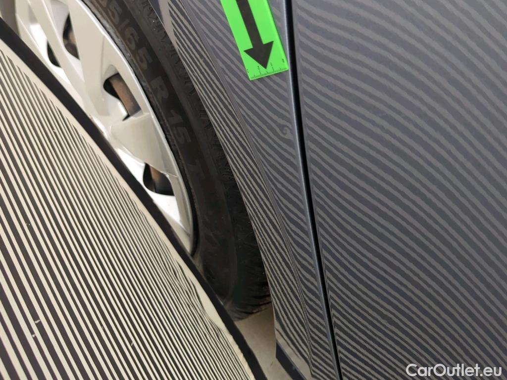  Toyota  Corolla 1.8 Hybrid Business HSD E-CVT #28