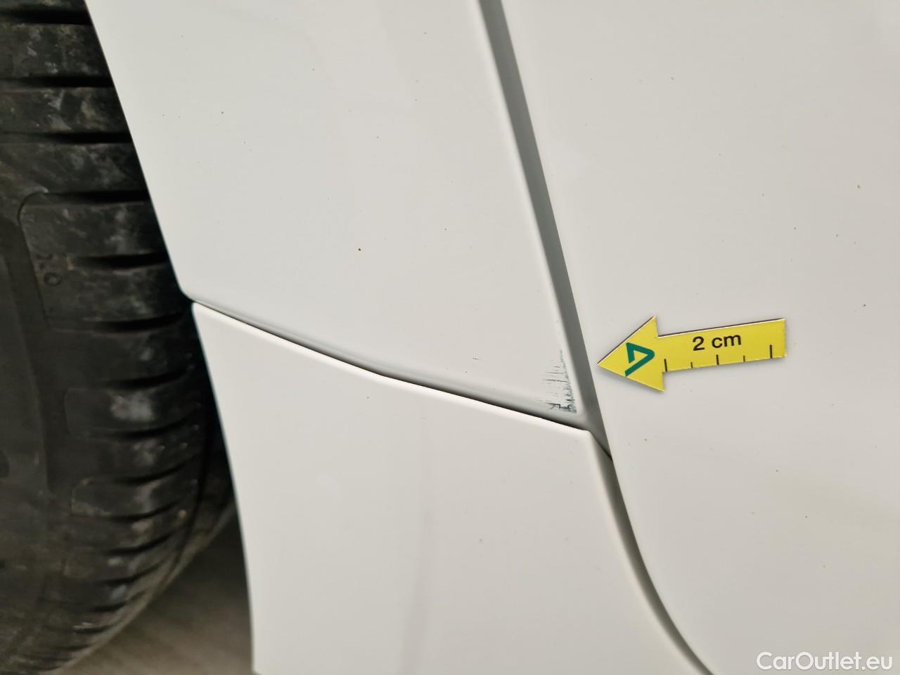  Toyota  Corolla 1.8 Hybrid Business HSD E-CVT #24