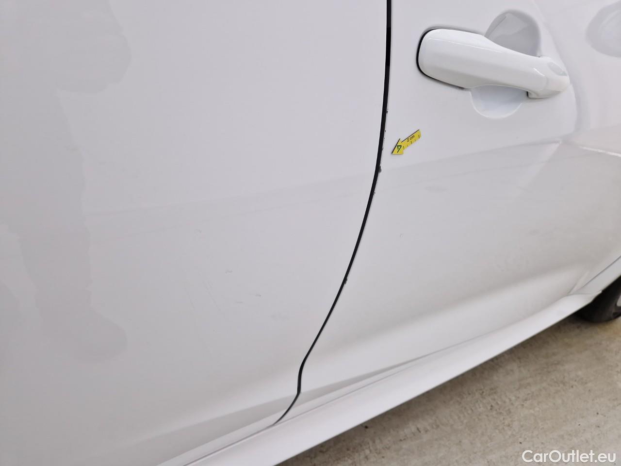  Toyota  Yaris 1.5 Hybrid Eco HYB Auto #14