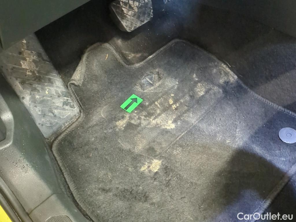  Volkswagen  Golf  2.0 TDI 116HP DSG Life Variant #49