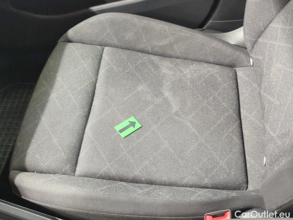  Volkswagen  Golf  2.0 TDI 116HP DSG Life Variant #25