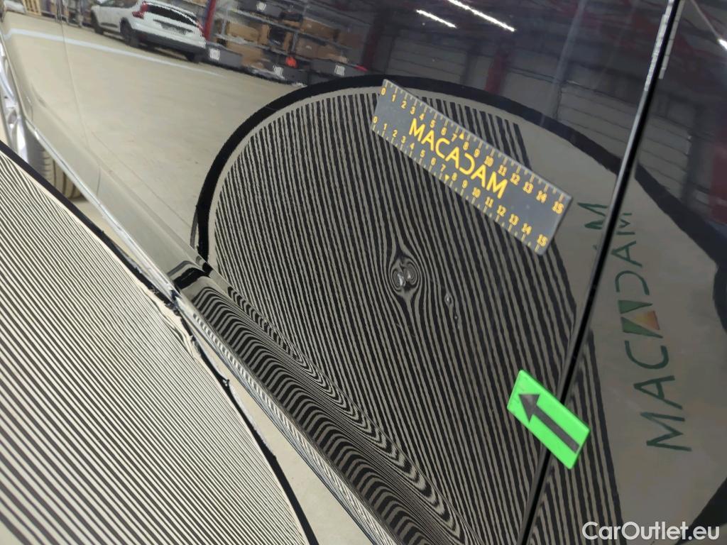  Volkswagen  Passat Highline 2.0 TDI DSG 150 CP #16