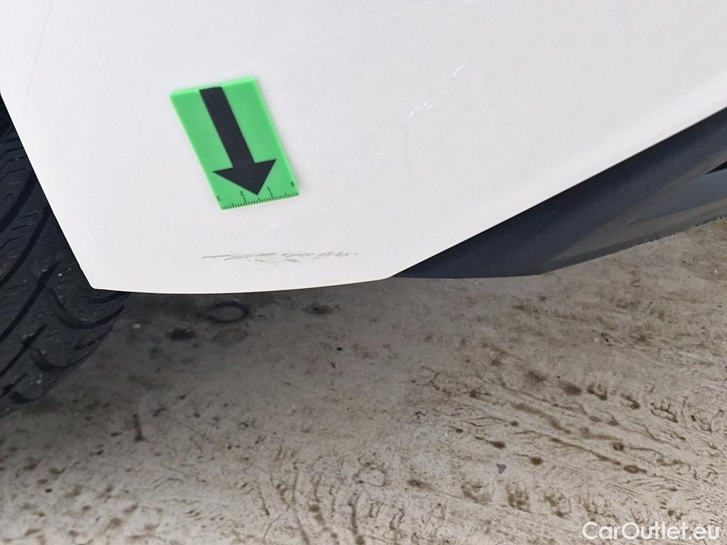  Volkswagen  Polo 1.0 80CP Trendline #16