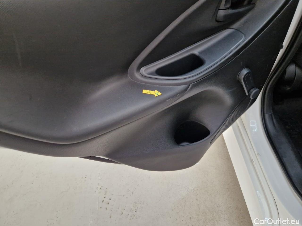  Toyota  Yaris 1.5 Hybrid Eco HYB Auto #39