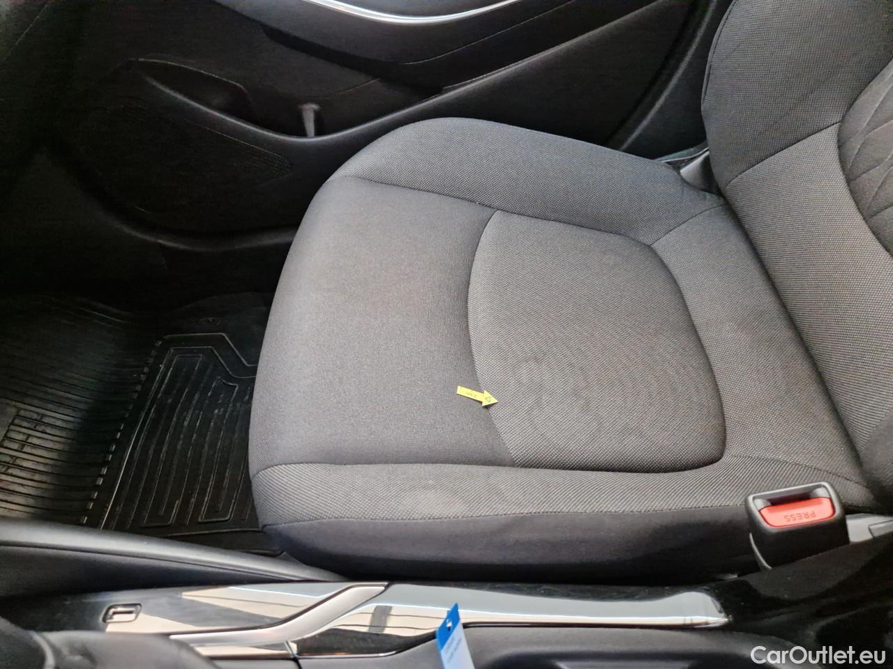  Toyota  Corolla 1.8 Hybrid Business HSD E-CVT #44