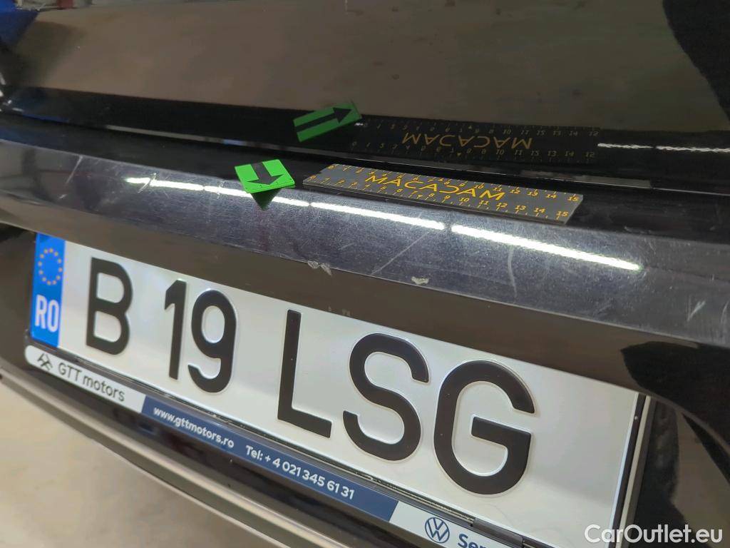  Volkswagen  Passat Highline 2.0 TDI DSG 150 CP #10