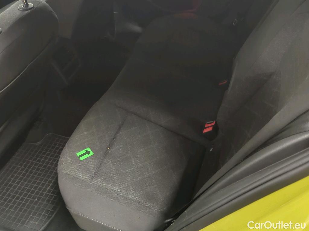  Volkswagen  Golf  2.0 TDI 116HP DSG Life Variant #23