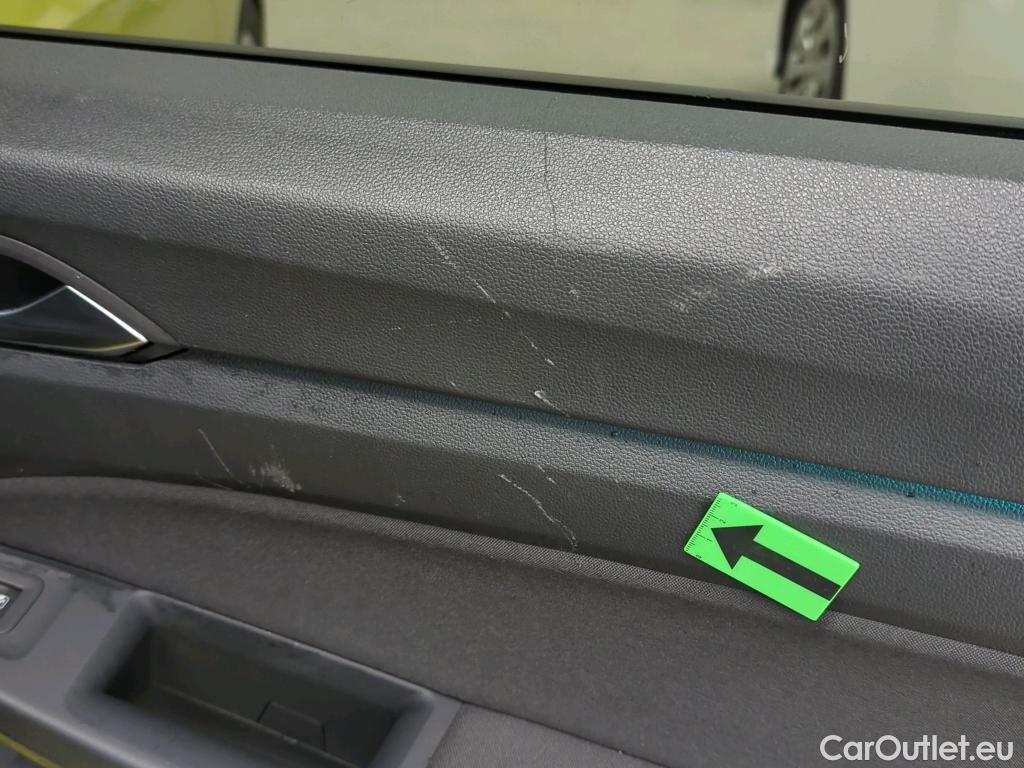  Volkswagen  Golf  2.0 TDI 116HP DSG Life Variant #8