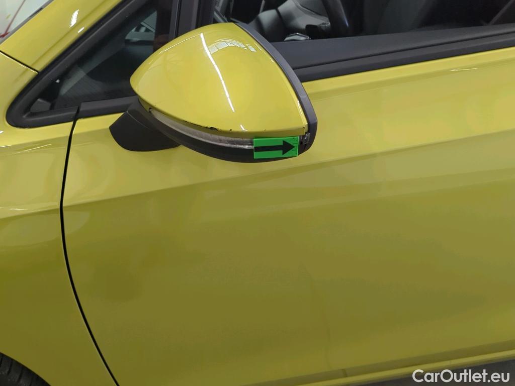  Volkswagen  Golf  2.0 TDI 116HP DSG Life Variant #33