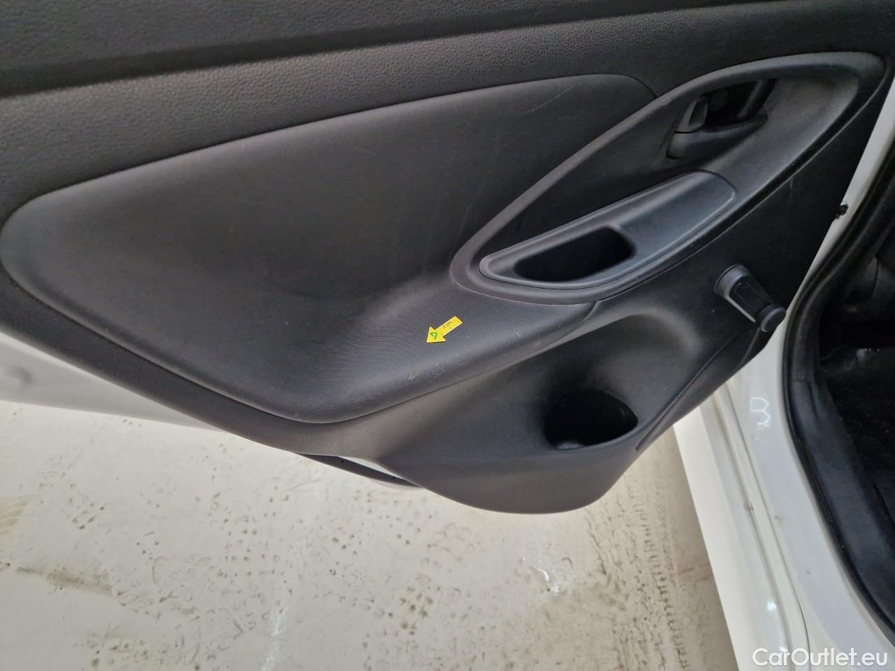  Toyota  Yaris 1.5 Hybrid Eco HYB Auto #62