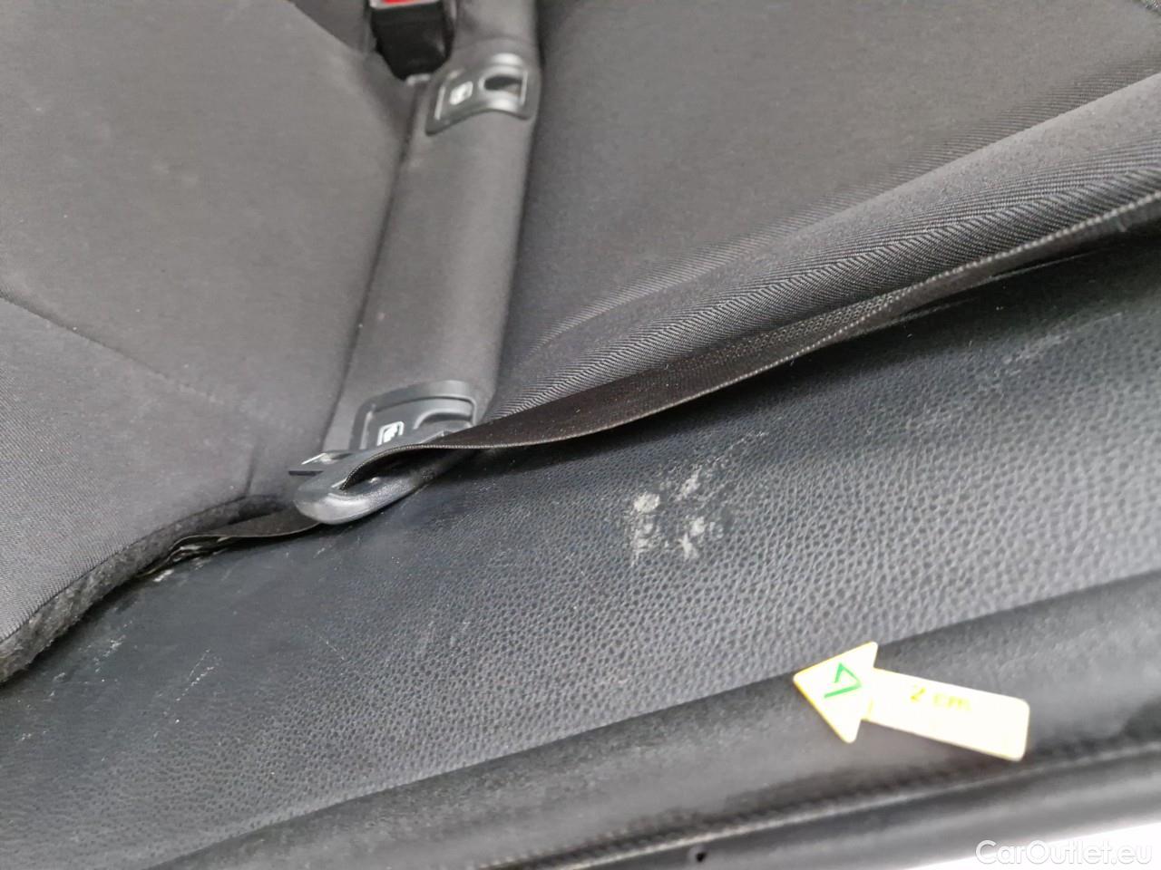  Toyota  Yaris 1.5 Hybrid Eco HYB Auto #60