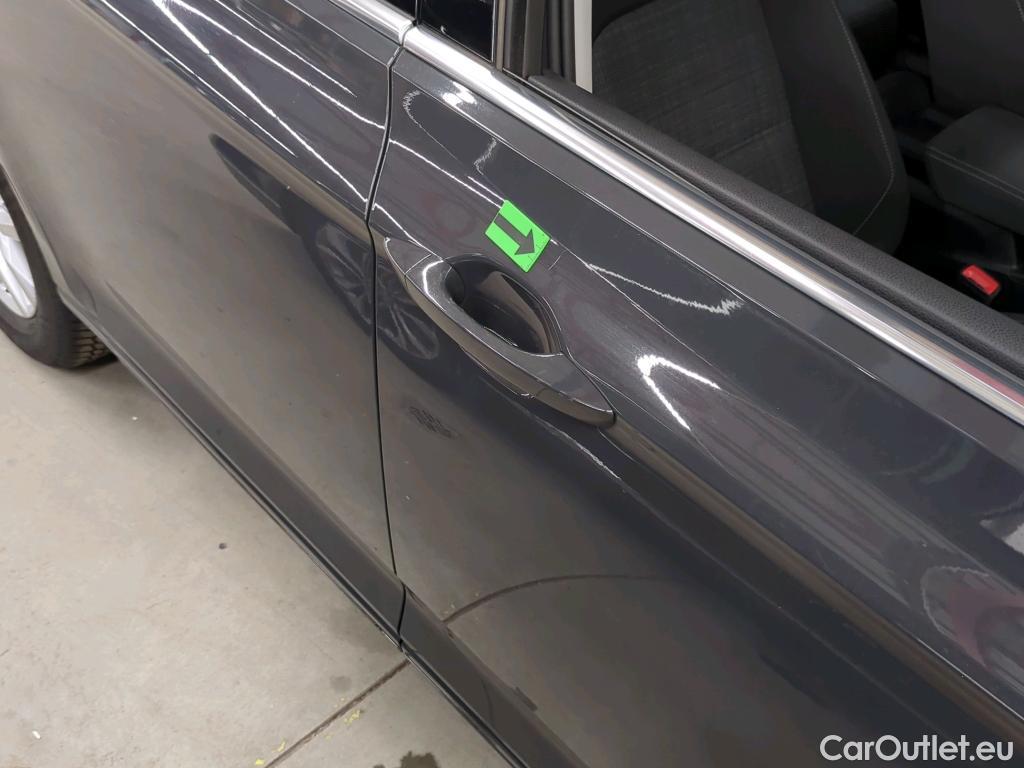  Volkswagen  Passat Comfortline 2.0 TDI DSG 150 CP #17