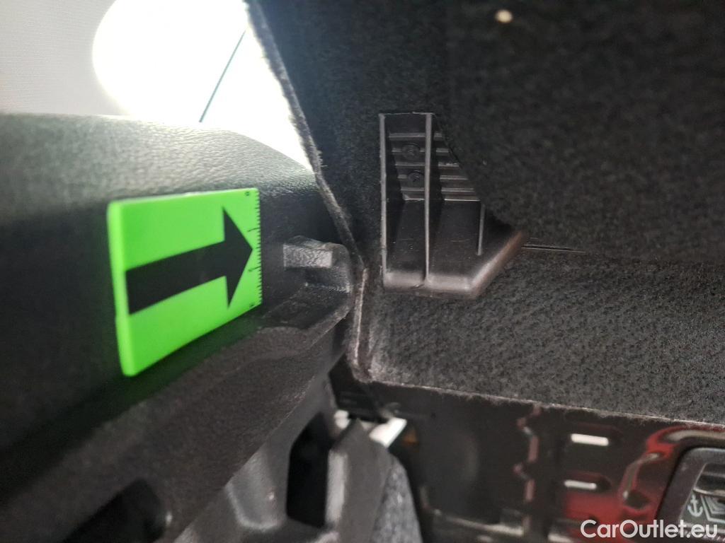  Volkswagen  Polo 1.0 80CP Trendline #8