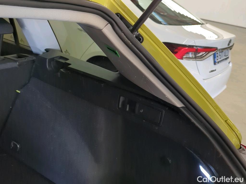  Volkswagen  Golf  2.0 TDI 116HP DSG Life Variant #27