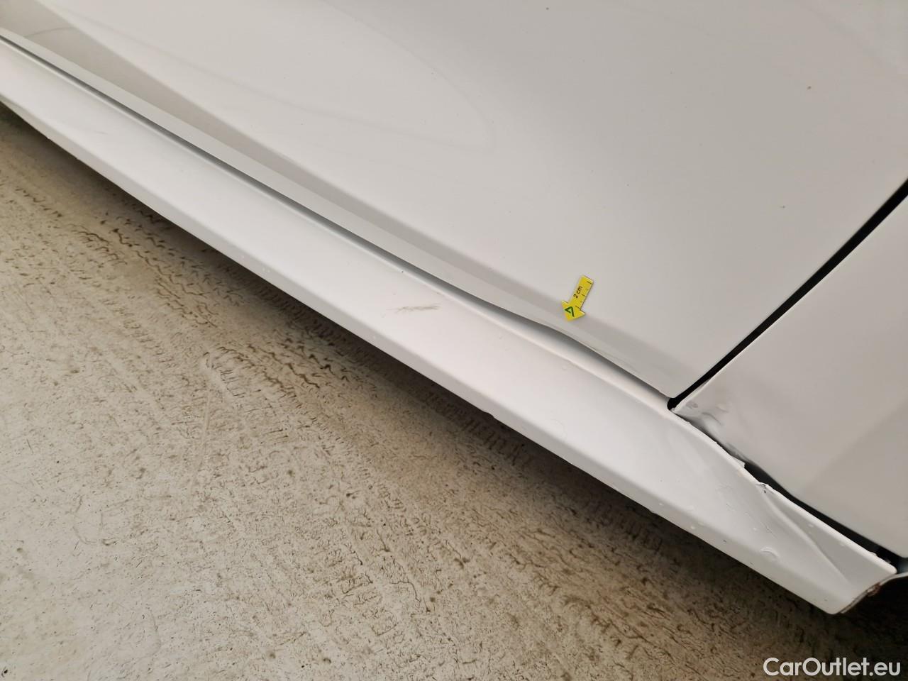  Toyota  Yaris 1.5 Hybrid Eco HYB Auto #30